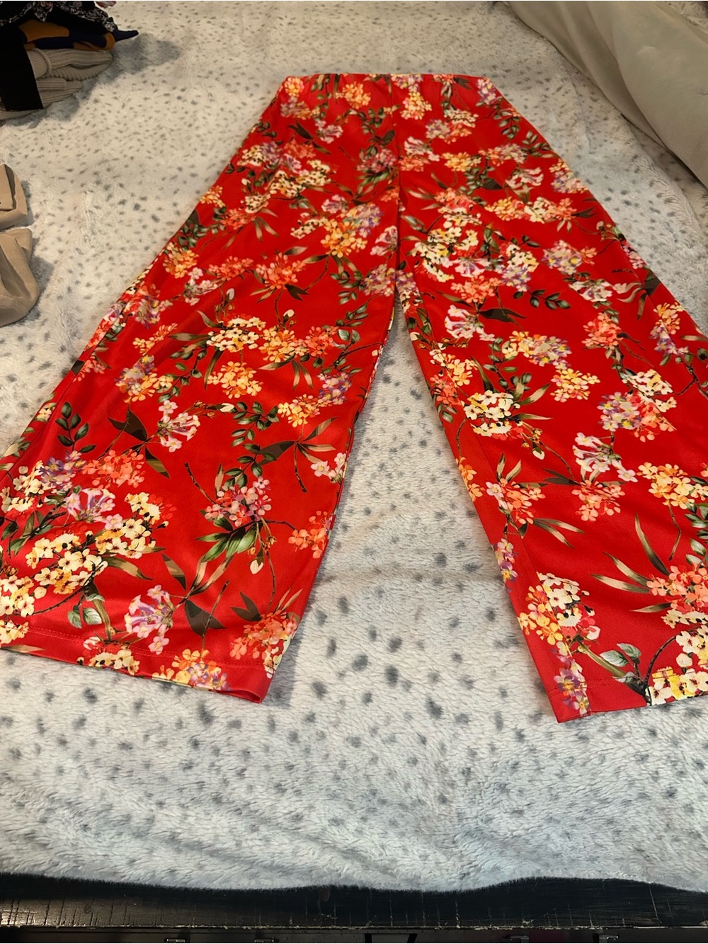 Like New Zara floral wide leg pants